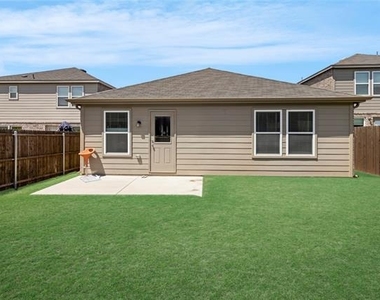 865 Table Rock Street - Photo Thumbnail 26