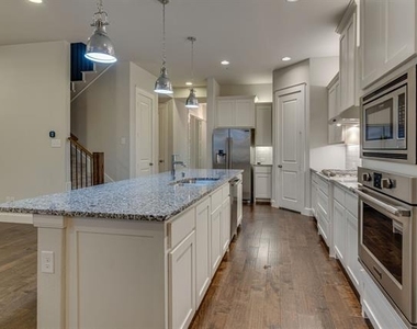 8736 Madrid Street - Photo Thumbnail 13