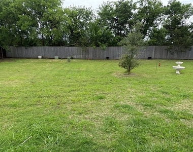100 W North Creek Drive - Photo Thumbnail 20