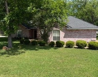 9009 Pleasant Hill Drive - Photo Thumbnail 2