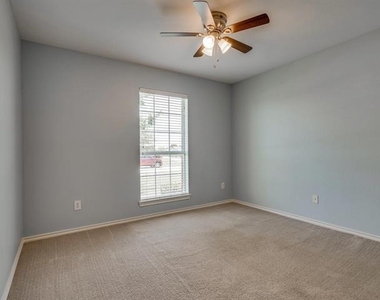 7721 Willow Ridge Drive - Photo Thumbnail 29