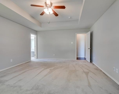 7721 Willow Ridge Drive - Photo Thumbnail 19