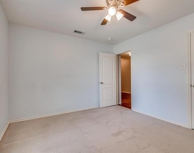 7721 Willow Ridge Drive - Photo Thumbnail 25