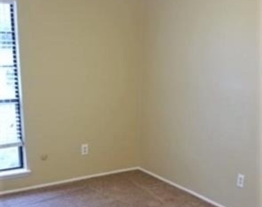 5549 Vaden Street - Photo Thumbnail 12