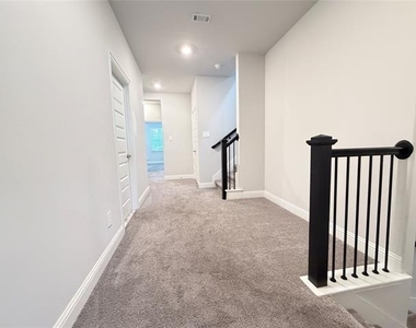 2130 Argolis Drive - Photo Thumbnail 16