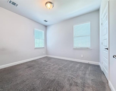 2130 Argolis Drive - Photo Thumbnail 20