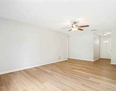 634 Lisa Street - Photo Thumbnail 1