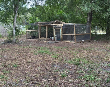 930 Deer Street - Photo Thumbnail 34