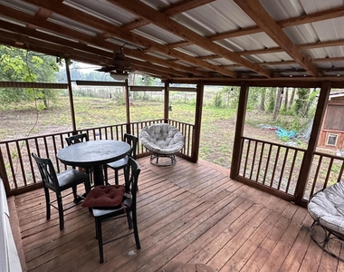 930 Deer Street - Photo Thumbnail 28