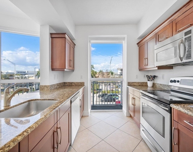 7270 Sw 88th Street - Photo Thumbnail 4