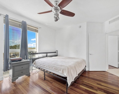 7270 Sw 88th Street - Photo Thumbnail 9