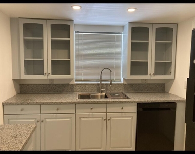 1243 Kinglet Terrace - Photo Thumbnail 17