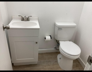 1243 Kinglet Terrace - Photo Thumbnail 10