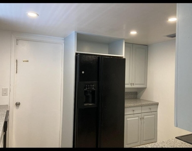 1243 Kinglet Terrace - Photo Thumbnail 18