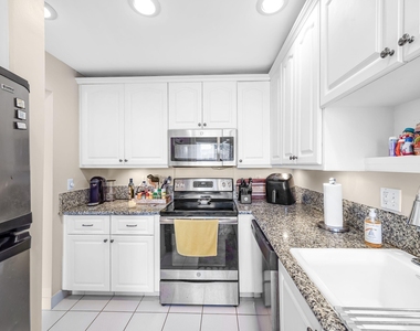 2835 Sw 13th Street - Photo Thumbnail 7