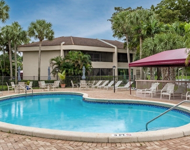 7460 La Paz Boulevard - Photo Thumbnail 21