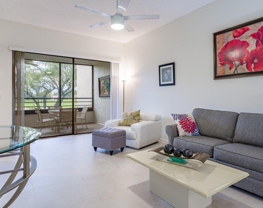 7460 La Paz Boulevard - Photo Thumbnail 1