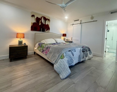 5400 N Ocean Drive - Photo Thumbnail 15