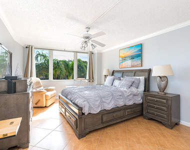 3912 S Ocean Boulevard - Photo Thumbnail 11