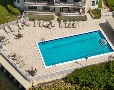 3912 S Ocean Boulevard - Photo Thumbnail 17