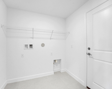 6394 Nw Windwood Way - Photo Thumbnail 18