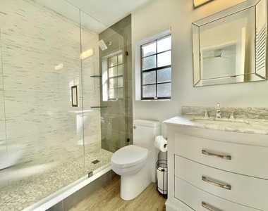 359 Prestwick Circle - Photo Thumbnail 13