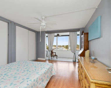 401 N Riverside Drive - Photo Thumbnail 11
