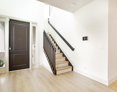 6151 Yerba Buena Court - Photo Thumbnail 22