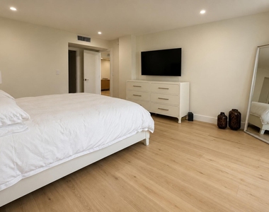3460 S Ocean Boulevard - Photo Thumbnail 28