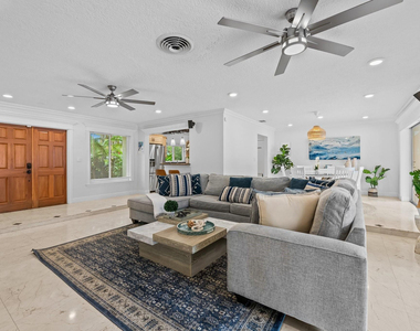5790 Ne 20th Terrace - Photo Thumbnail 5