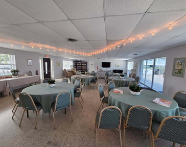 110 Shore Court - Photo Thumbnail 18