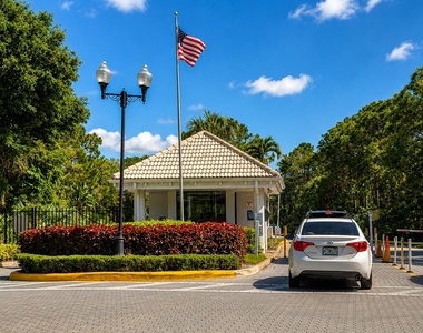 703 Crosswinds Drive - Photo Thumbnail 36