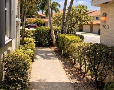 703 Crosswinds Drive - Photo Thumbnail 14