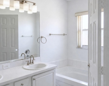 703 Crosswinds Drive - Photo Thumbnail 9