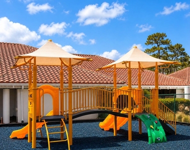 703 Crosswinds Drive - Photo Thumbnail 25