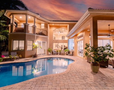 8801 Wellington View Drive - Photo Thumbnail 2