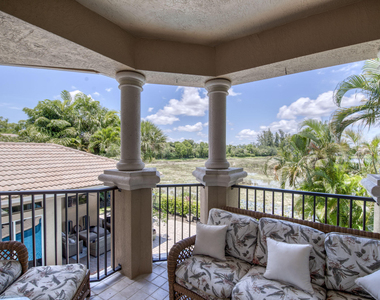 8801 Wellington View Drive - Photo Thumbnail 25