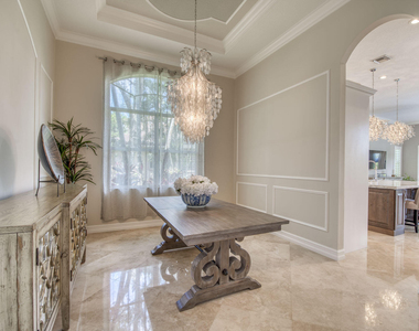 8801 Wellington View Drive - Photo Thumbnail 10