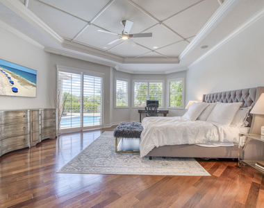 8801 Wellington View Drive - Photo Thumbnail 23