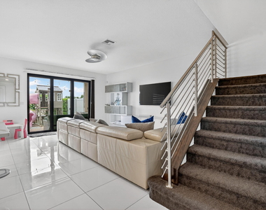 10106 Akenside Drive - Photo Thumbnail 5