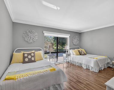 605 Brackenwood Cove - Photo Thumbnail 23