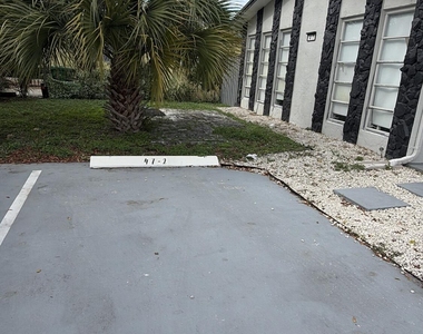 47 Se 13th Street - Photo Thumbnail 7