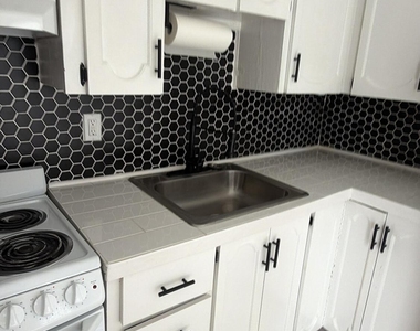 47 Se 13th Street - Photo Thumbnail 5