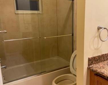 13377 Georgian Court - Photo Thumbnail 25