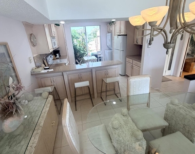 3312 Se Morningside Boulevard - Photo Thumbnail 11