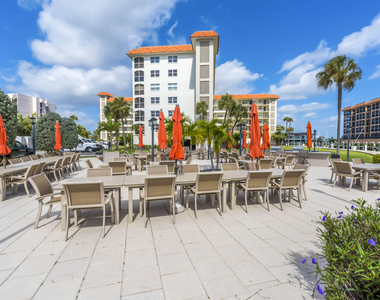 2871 N Ocean Boulevard - Photo Thumbnail 14
