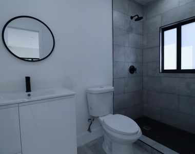3040 Nw 13th Avenue - Photo Thumbnail 6