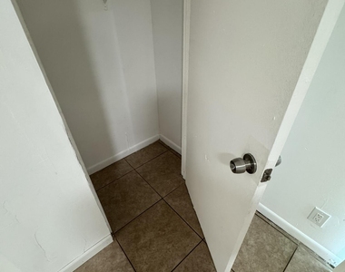 4356 Maine Street - Photo Thumbnail 2