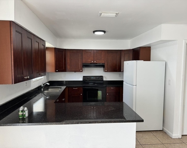 4356 Maine Street - Photo Thumbnail 11
