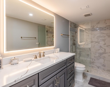 5440 N Ocean Drive - Photo Thumbnail 18